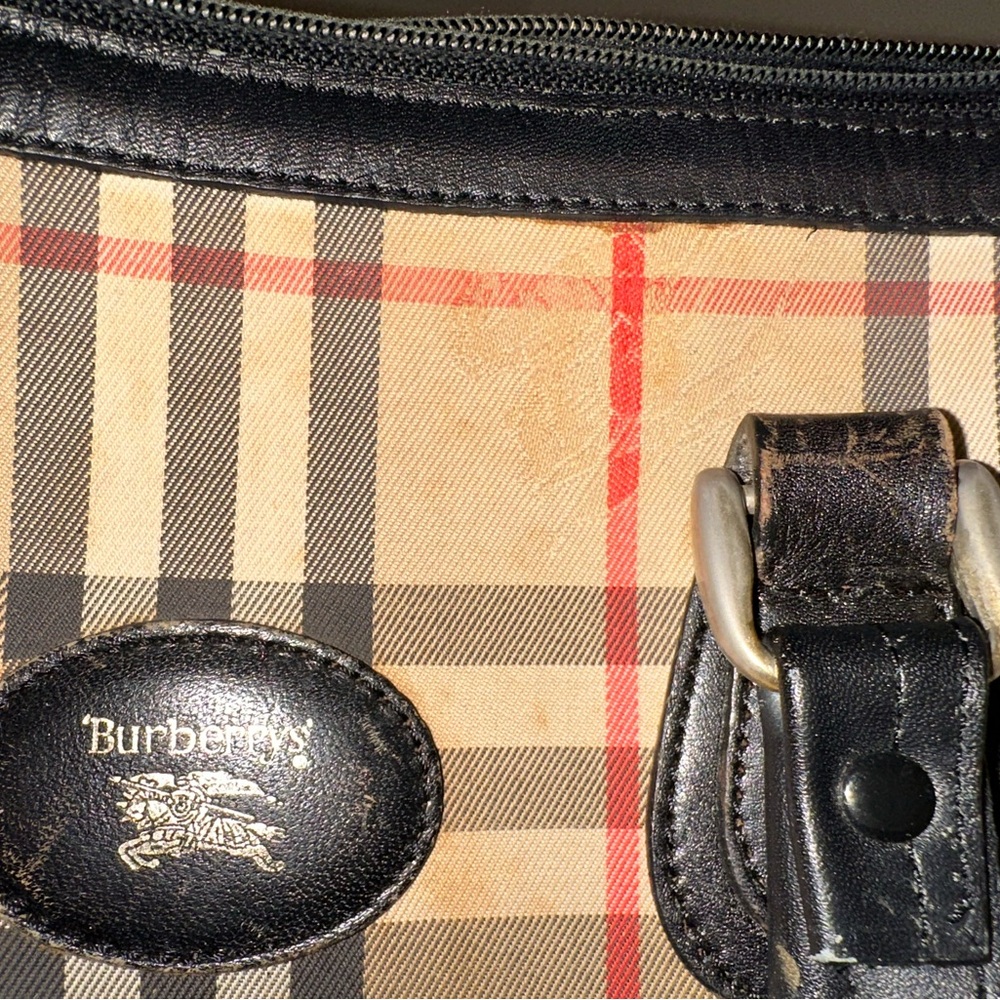 Authentic Burberry Boston Bag- includes COA. - Picture 12 of 15